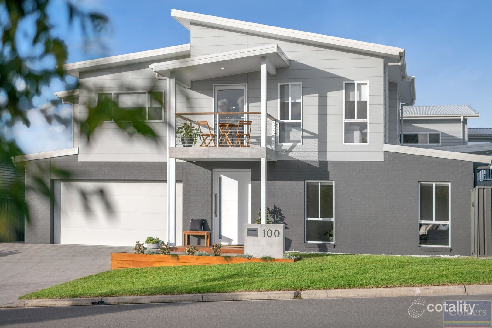 100 Pitt St, Teralba, NSW 2284