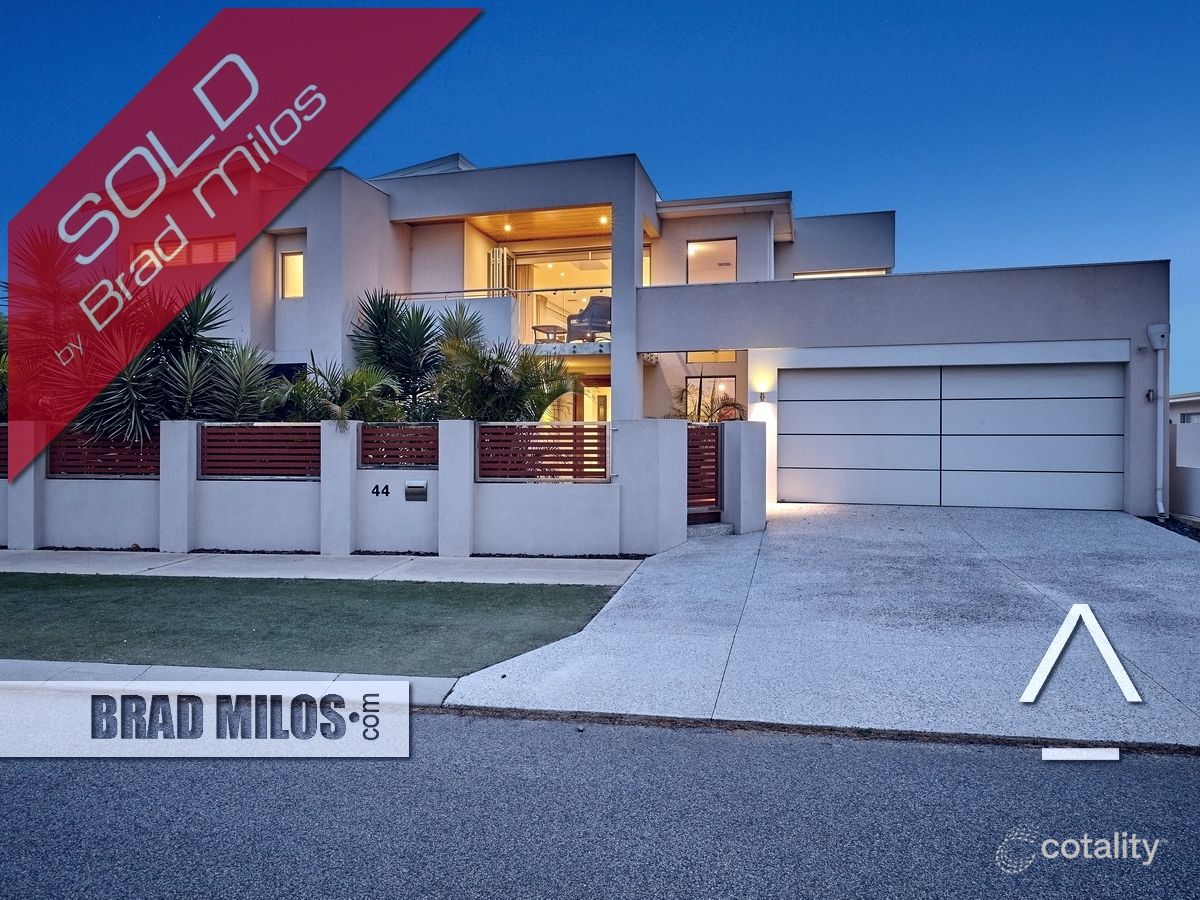 44 Arabella Loop, North Coogee, WA 6163