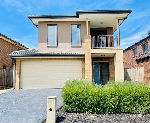 57 Bondi Pde, Point Cook, VIC 3030