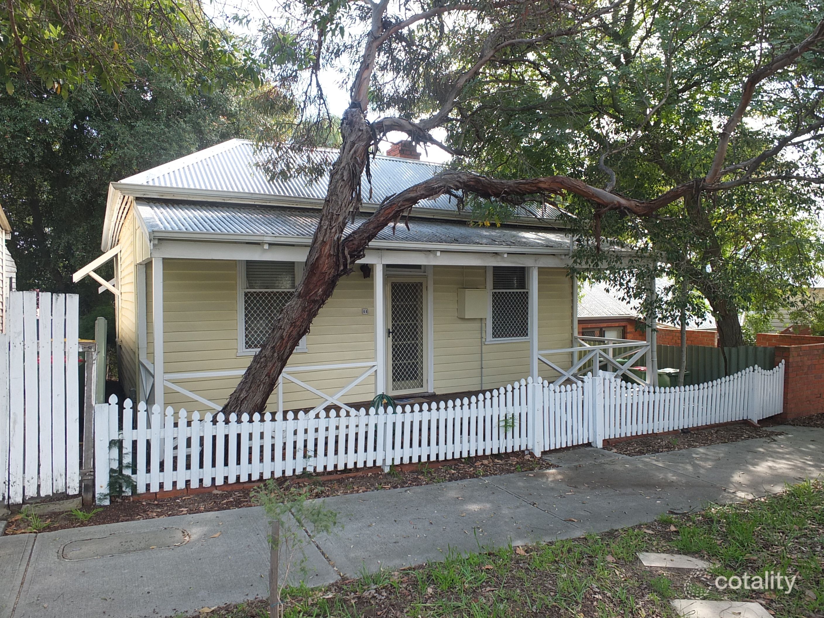 44 Woolwich St, West Leederville, WA 6007