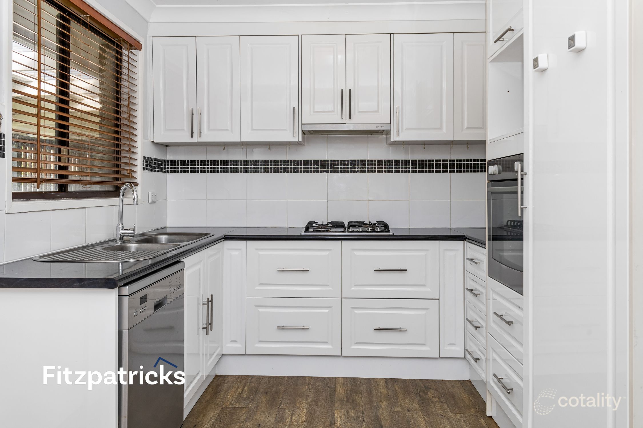 10 Loth St, Ashmont, NSW 2650