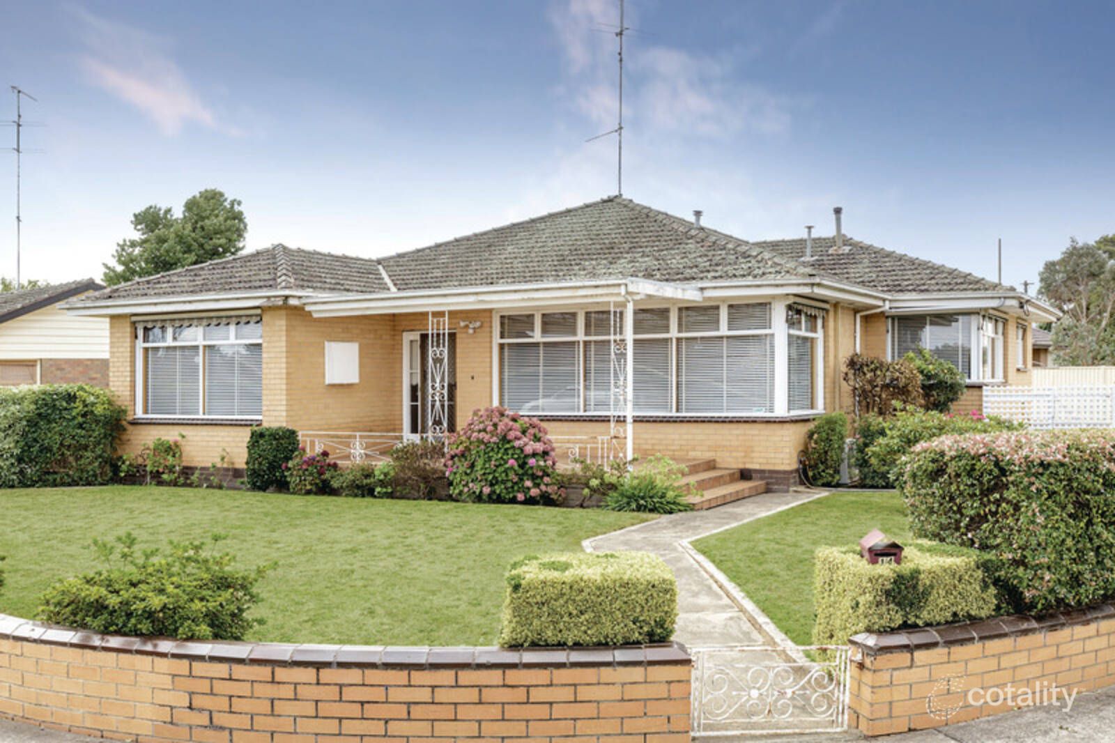 14 Vale St, Sebastopol, VIC 3356