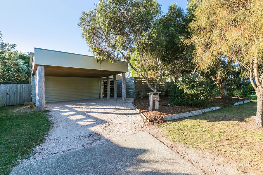 40 Loch Lomond Cres, Torquay, VIC 3228