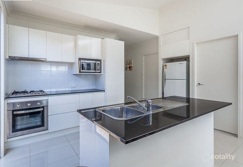 13 Manhattan Cres, North Lakes, QLD 4509