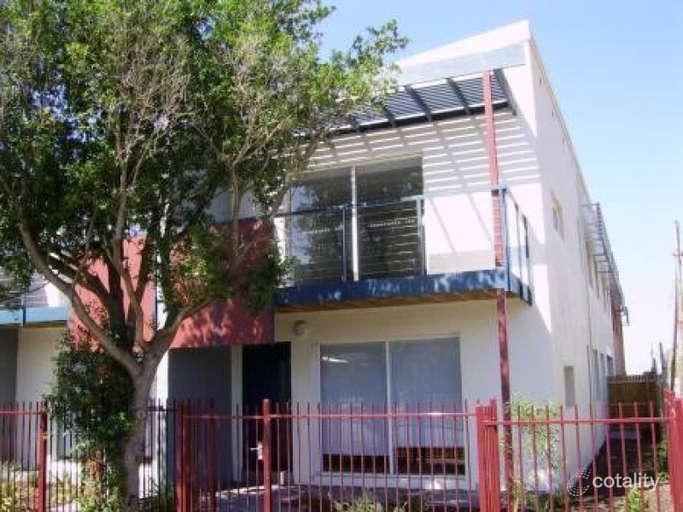 11 Kent St, Braybrook, VIC 3019