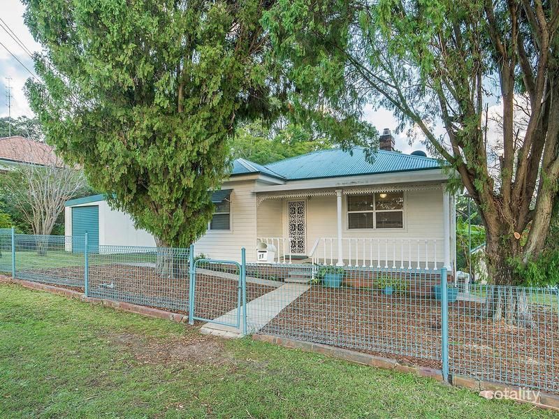 11 Rodgers St, Teralba, NSW 2284
