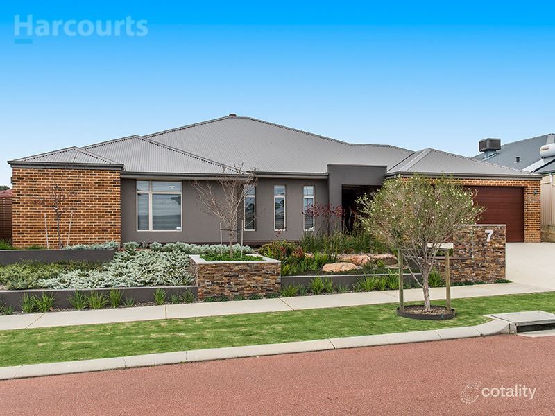 7 Kentucky Bvd, Hocking, WA 6065