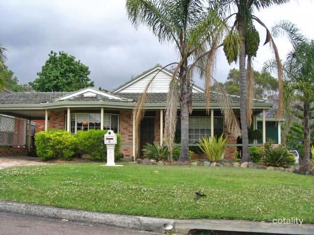 2/6 Argyle Ave, Narara, NSW 2250