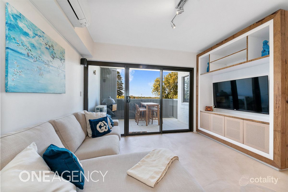 94/59 Breaksea Dr, North Coogee, WA 6163