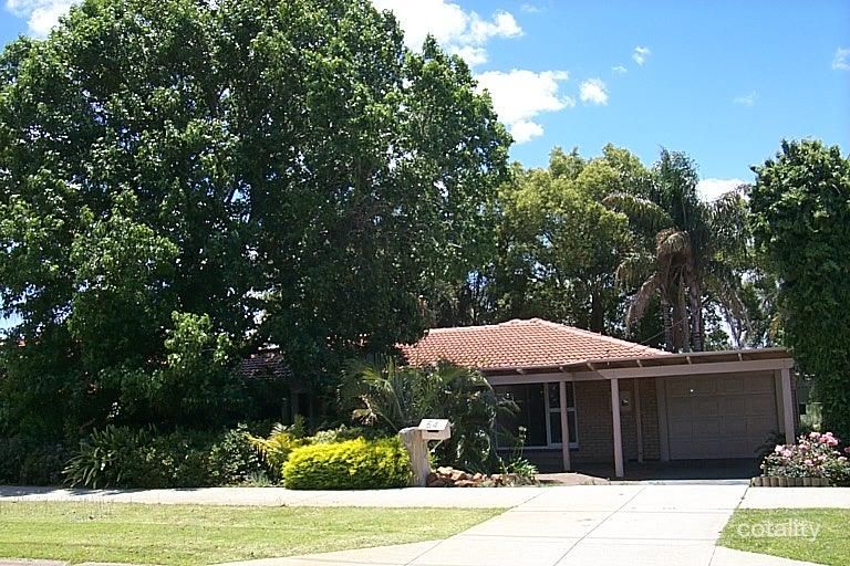 64 Bradford St, Menora, WA 6050