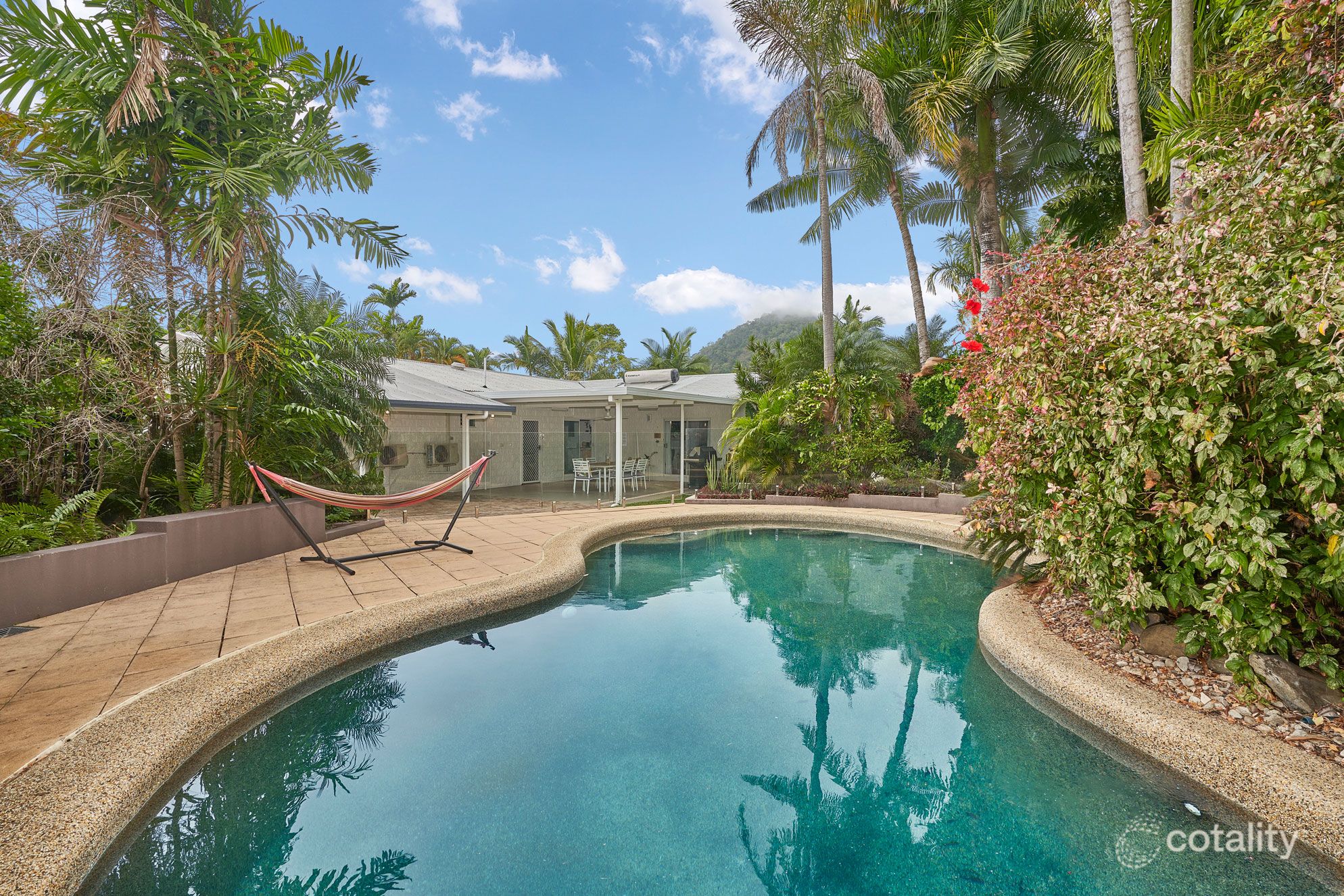 14 Volute Cl, Trinity Beach, QLD 4879