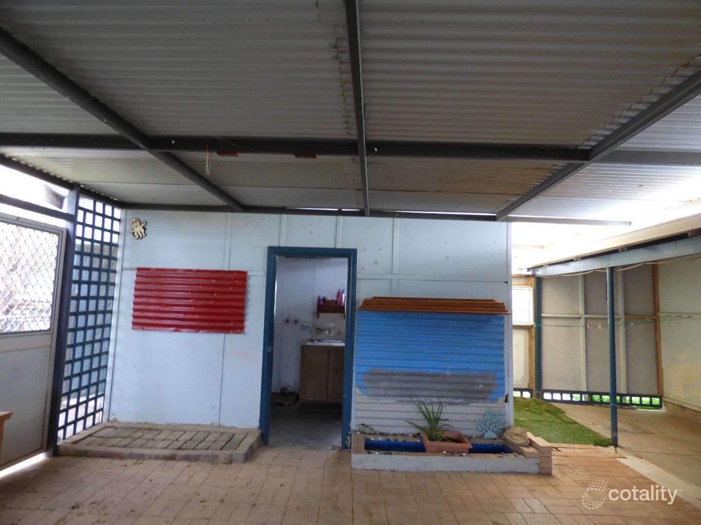 27 Cunningham St, Merredin, WA 6415