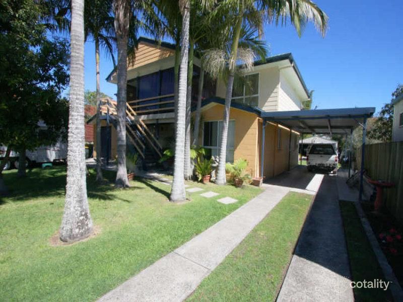 11 Dalley St, Palmers Island, NSW 2463