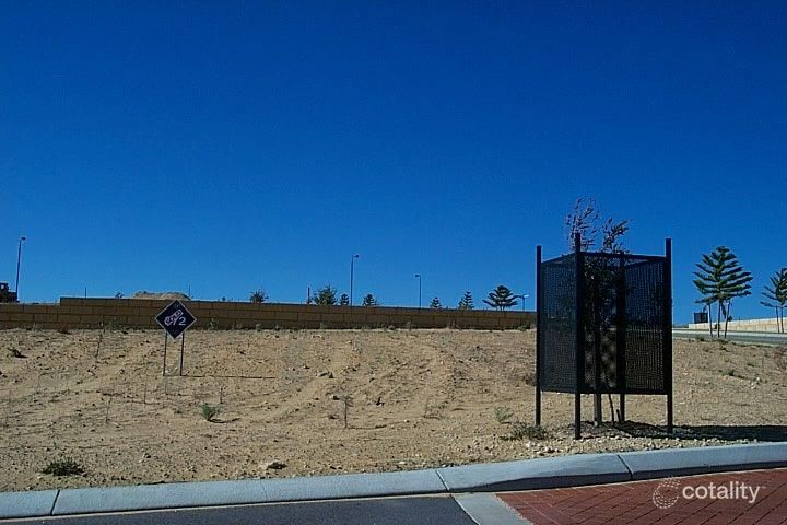 81 Baloo Cres, Wannanup, WA 6210