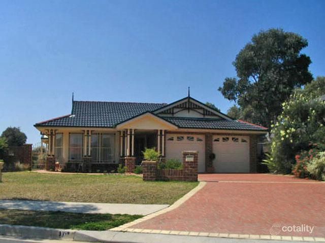 10 Boronia Dr, Voyager Point, NSW 2172