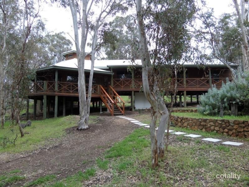 248 Parkland Dr, Julimar, WA 6567