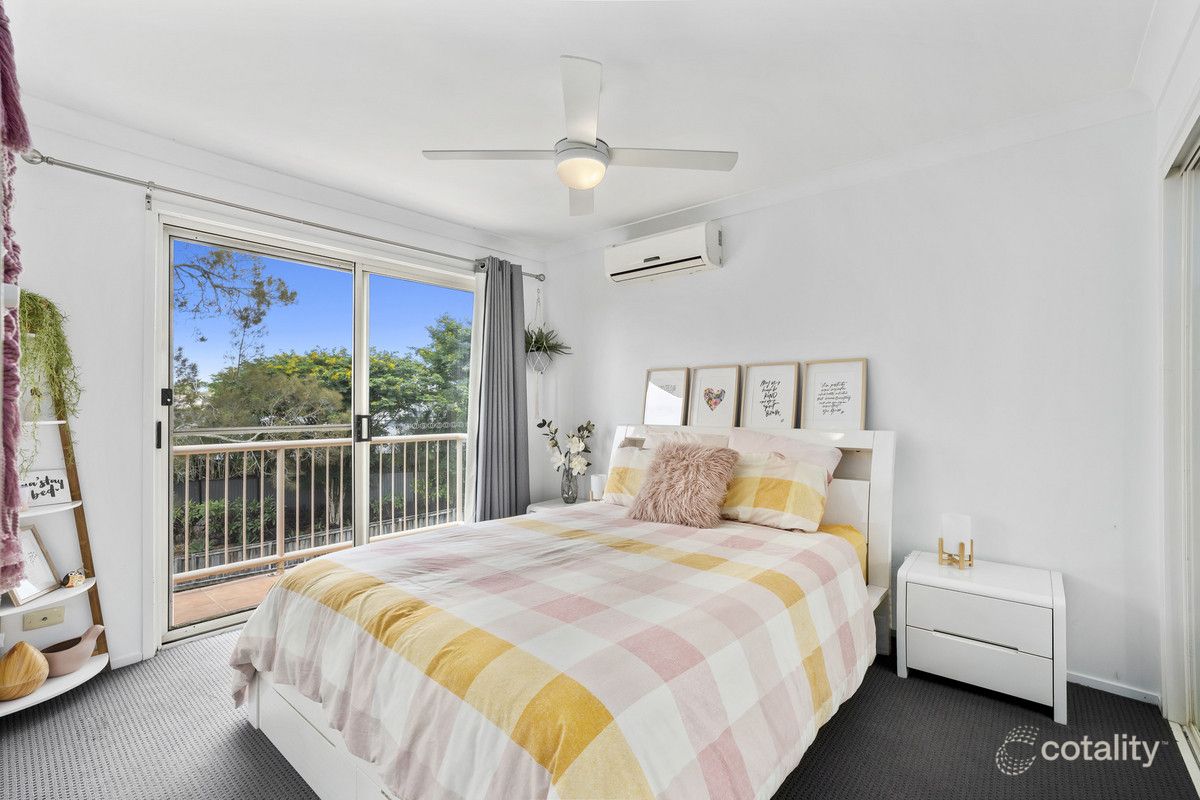 10/3-7 Red Ash Ct, Merrimac, QLD 4226