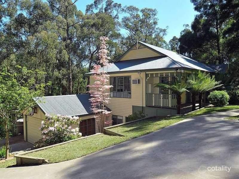 3 Tuttawatta Rd, Selby, VIC 3159