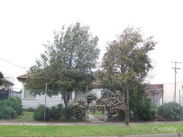 15 Leslie St, Dandenong, VIC 3175