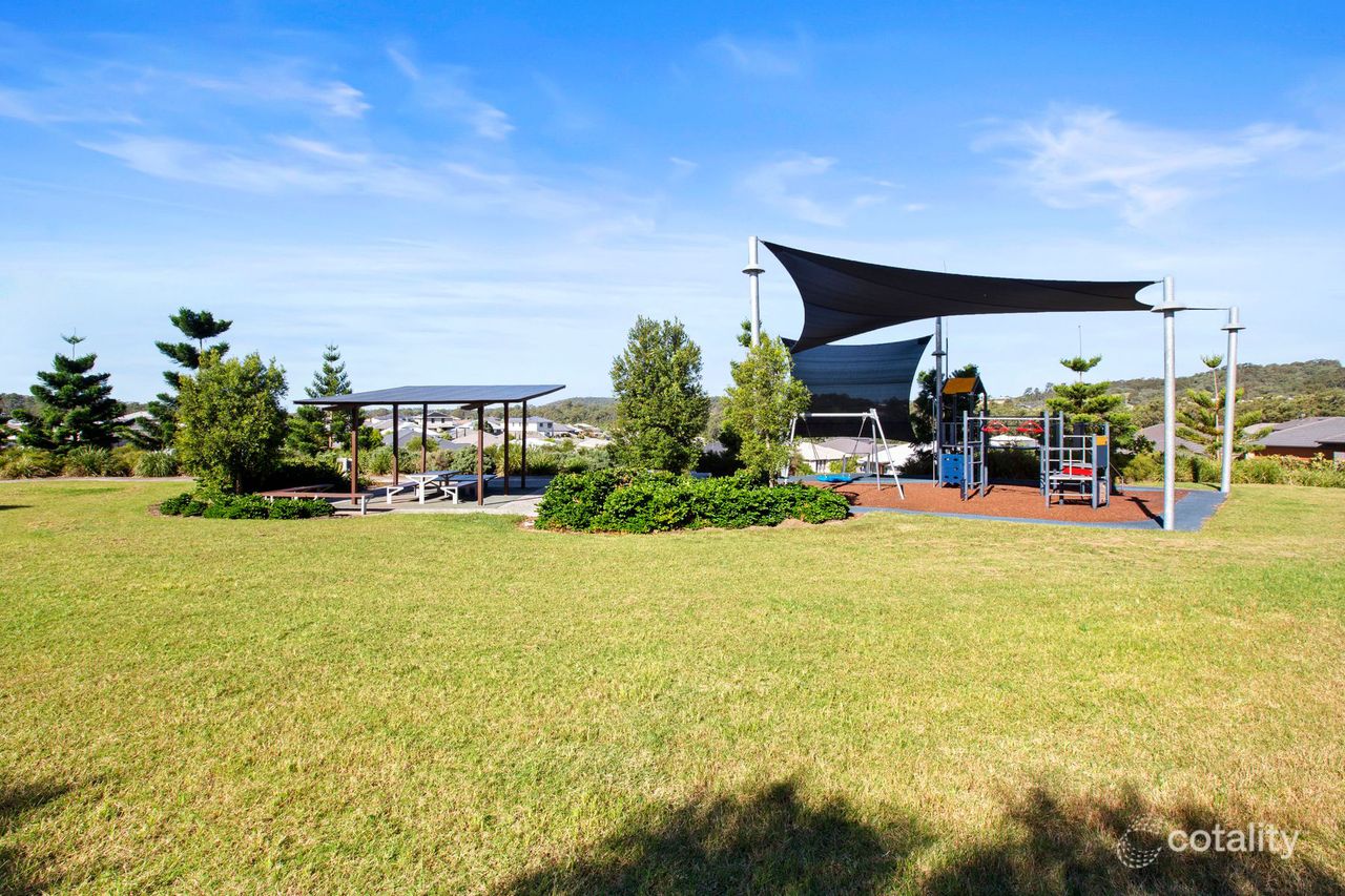 22 Beaufort Cres, Ormeau Hills, QLD 4208