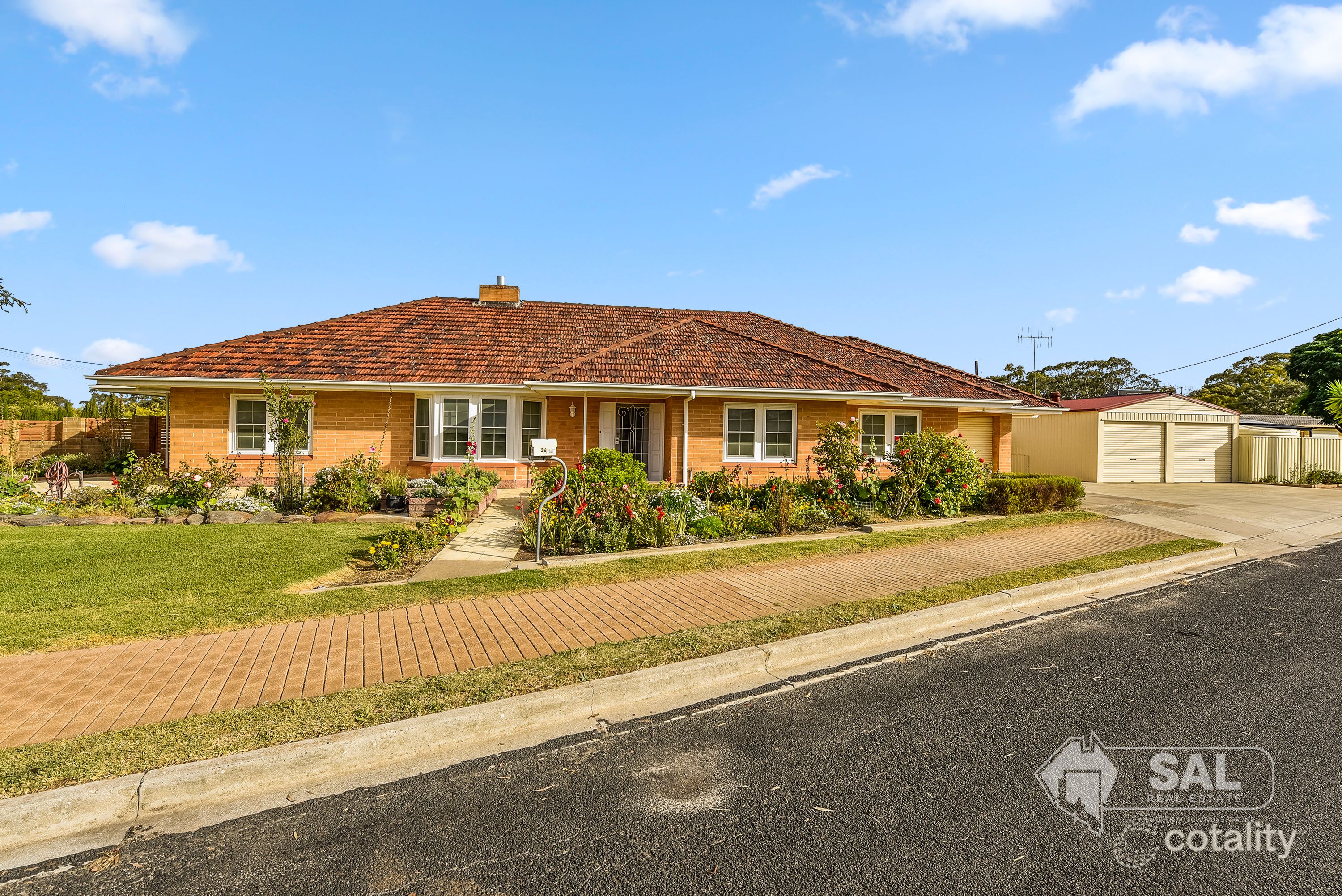 36 De Courcey St, Bordertown, SA 5268