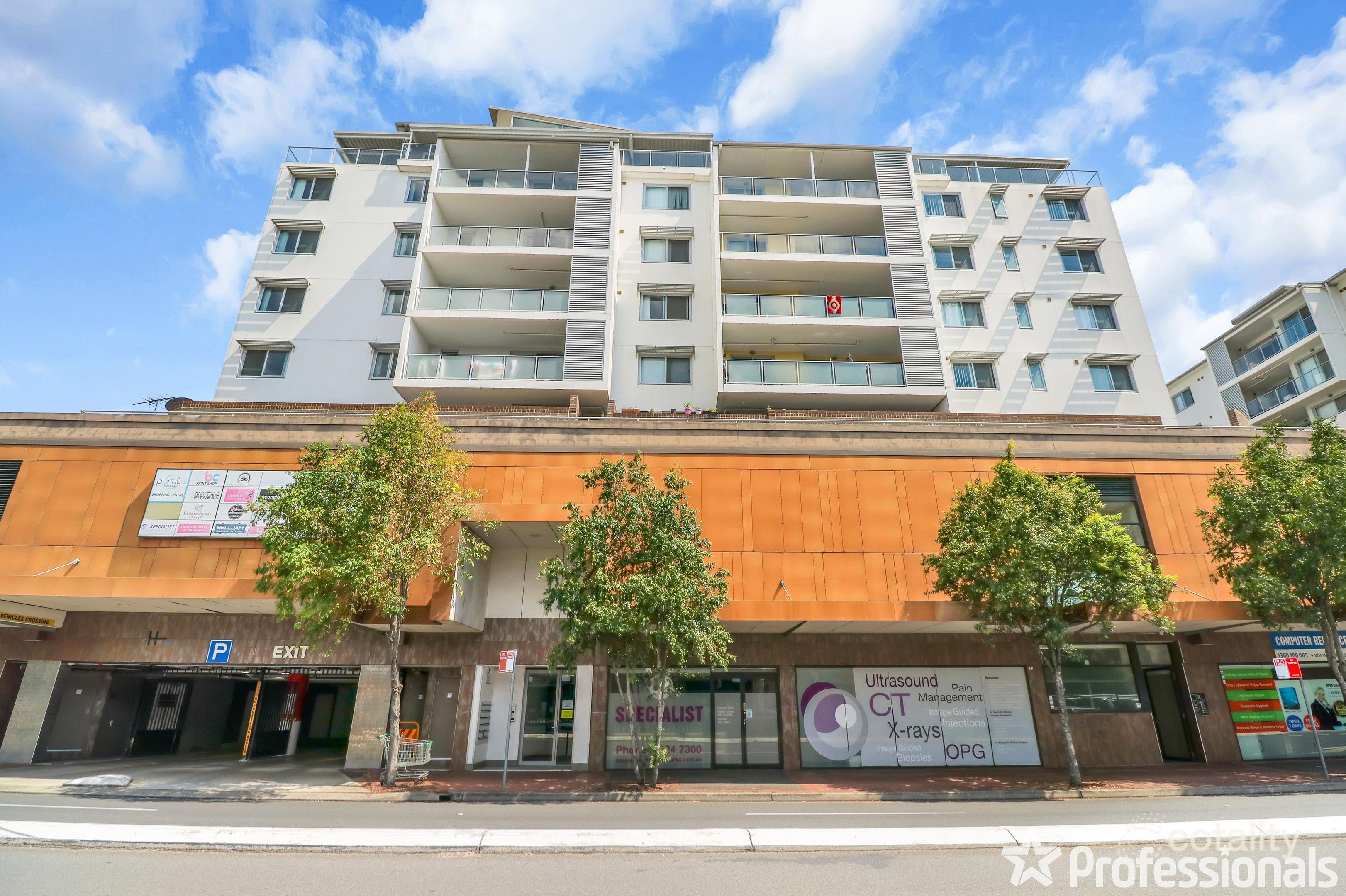 202/8 Cornelia Rd, Toongabbie, NSW 2146