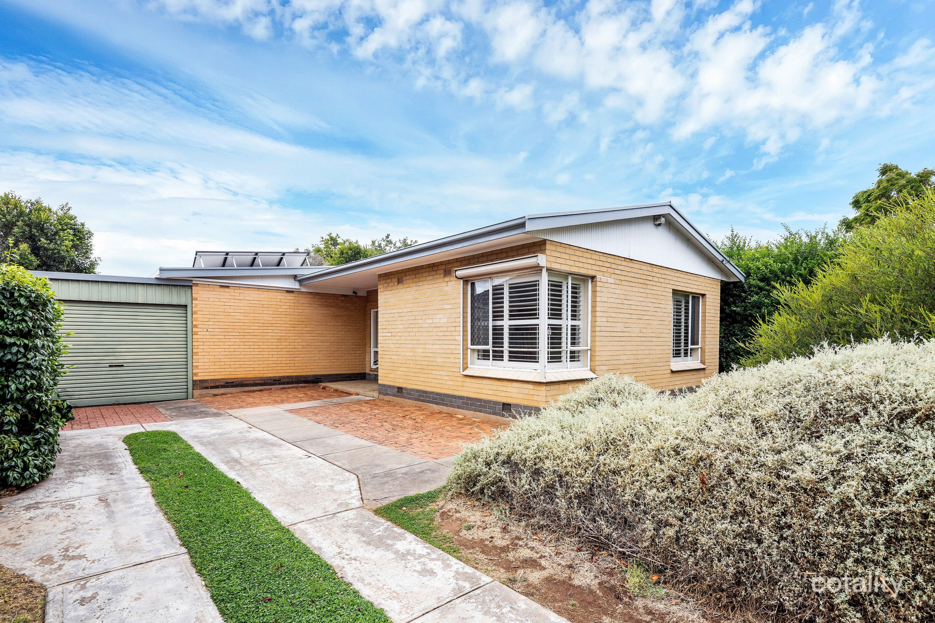 3 Keynes Ave, Warradale, SA 5046