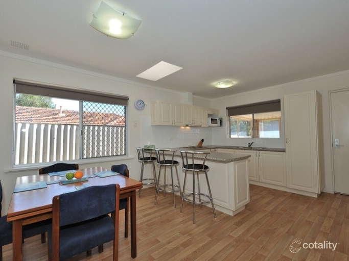 11 Morrit Way, Parmelia, WA 6167