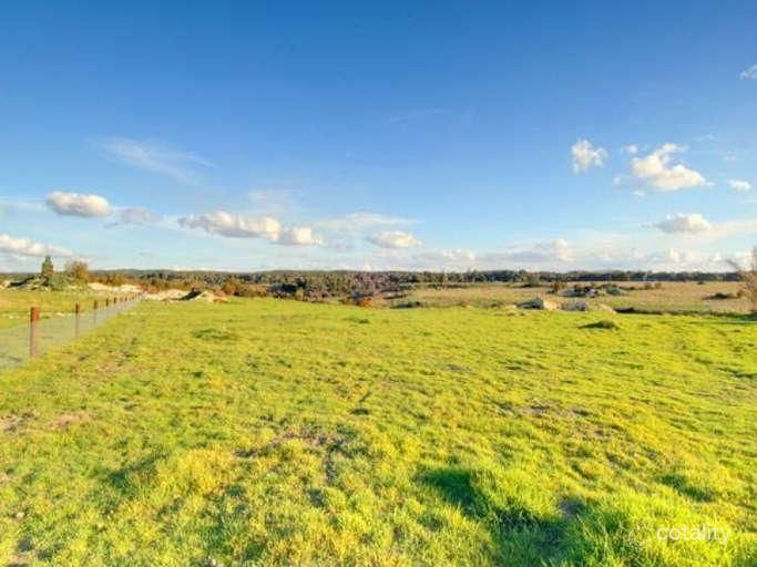 19 Kennedy Lane, Creswick, VIC 3363