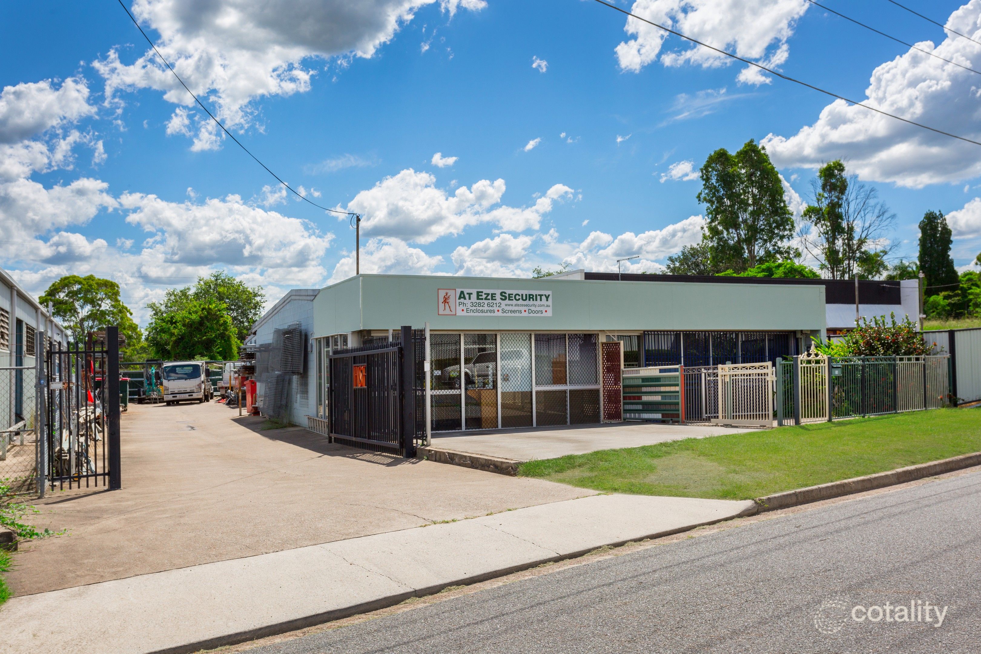 24 Mining St, Bundamba, QLD 4304