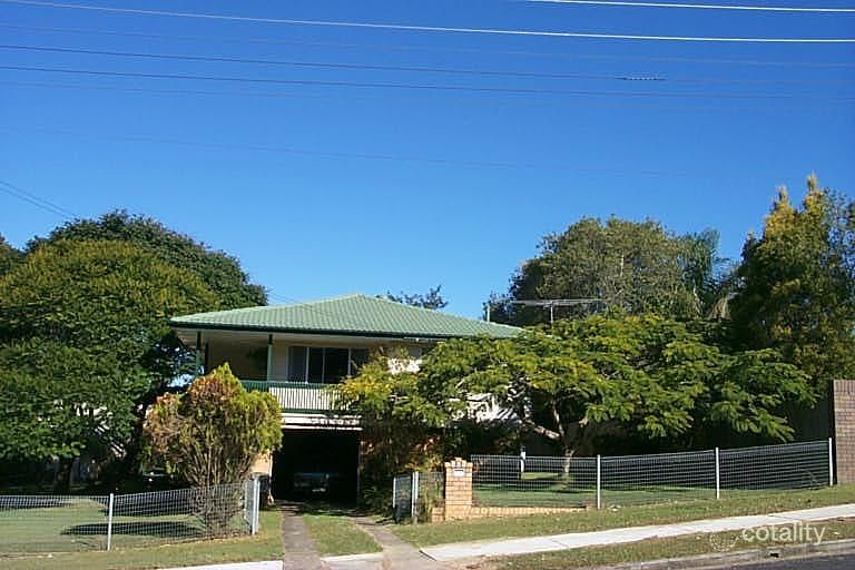 105 Minto Cres, Arana Hills, QLD 4054