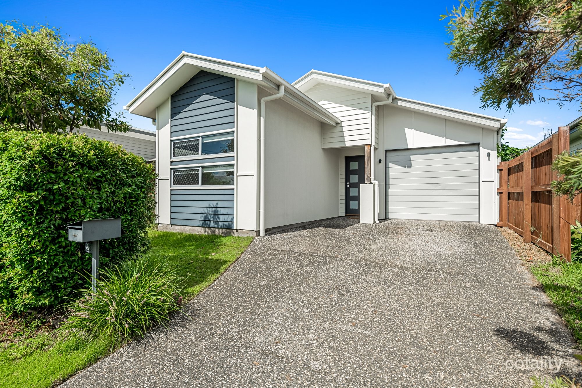 22 Brampton Way, Meridan Plains, QLD 4551