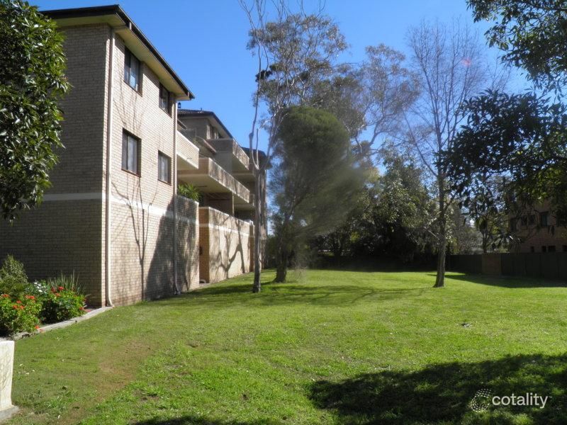 9/11-13 Hemmings St, Penrith, NSW 2750