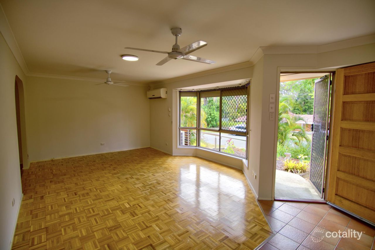 28 Black Diamond Cres, Edens Landing, QLD 4207