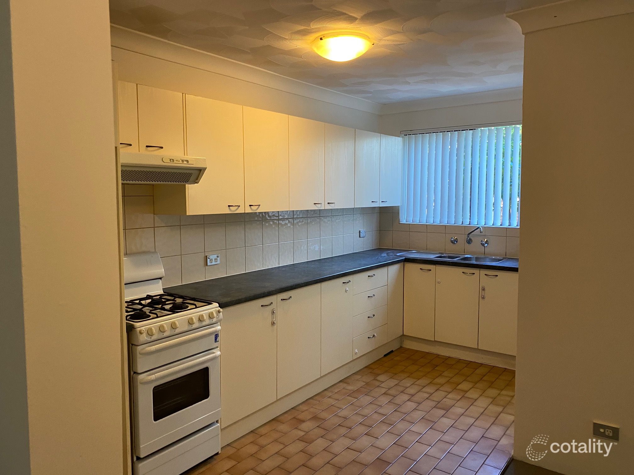 8/18 Queens Rd, Westmead, NSW 2145