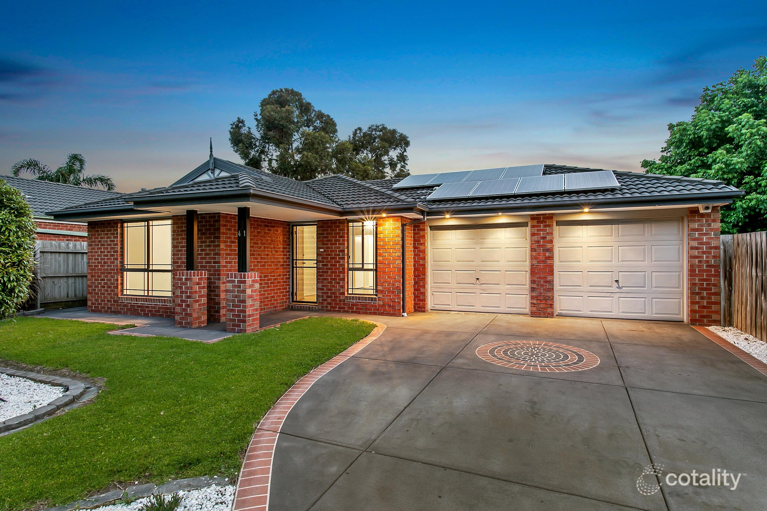 41 Breens Rd, Cranbourne West, VIC 3977