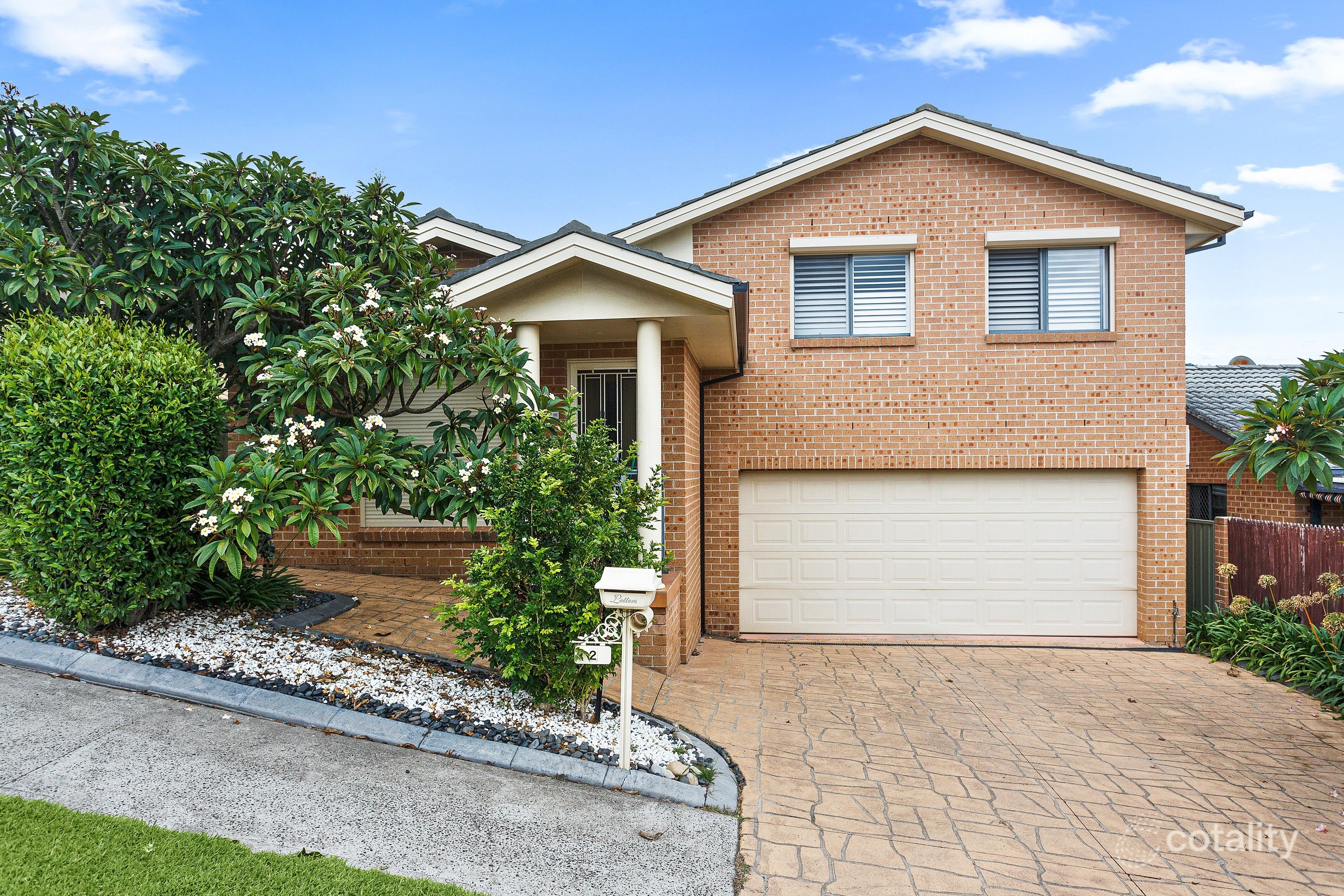 2 Clermont Cres, Albion Park, NSW 2527