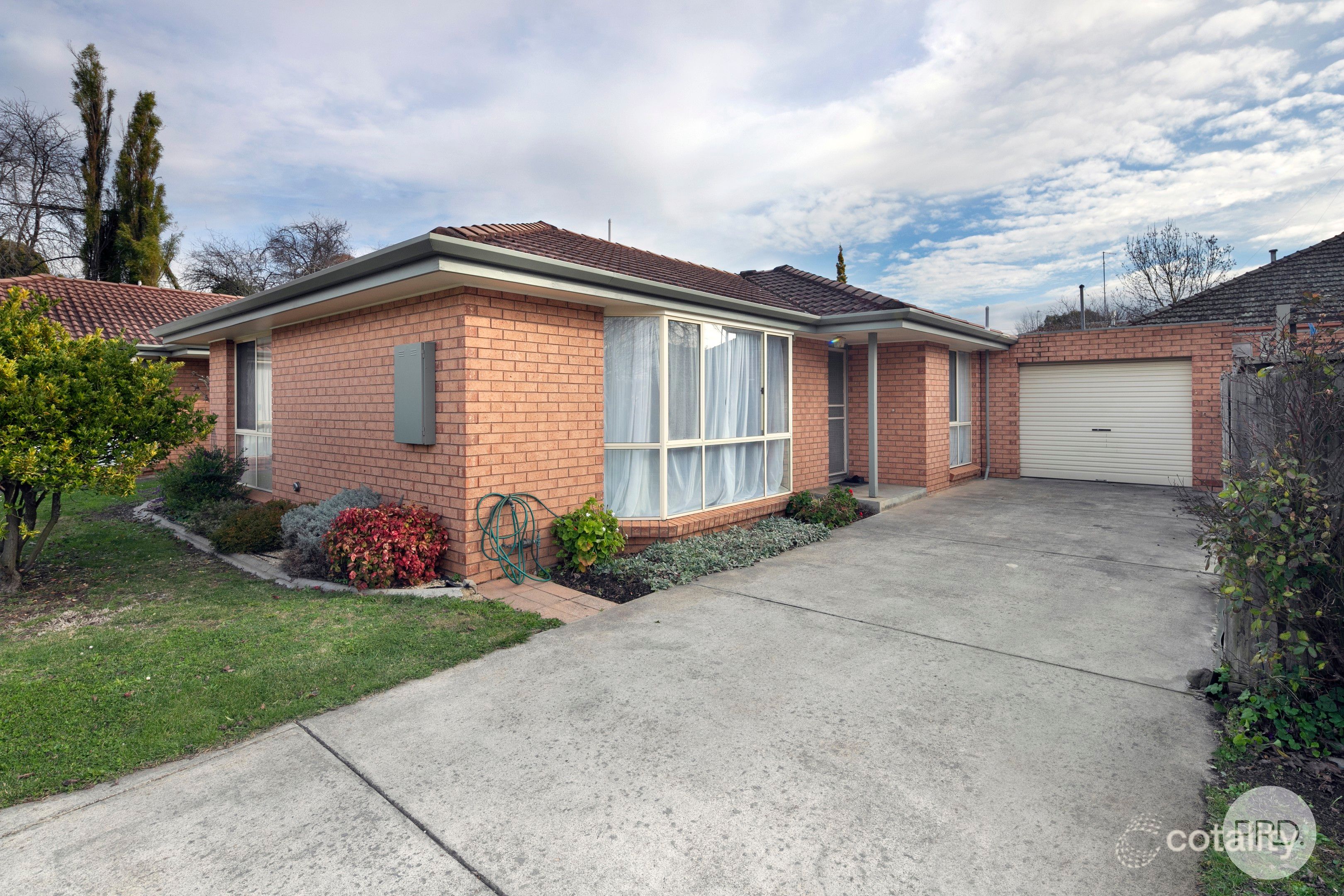 2/9 Winter St, Redan, VIC 3350