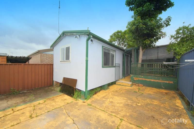 32 South Tce, Punchbowl, NSW 2196