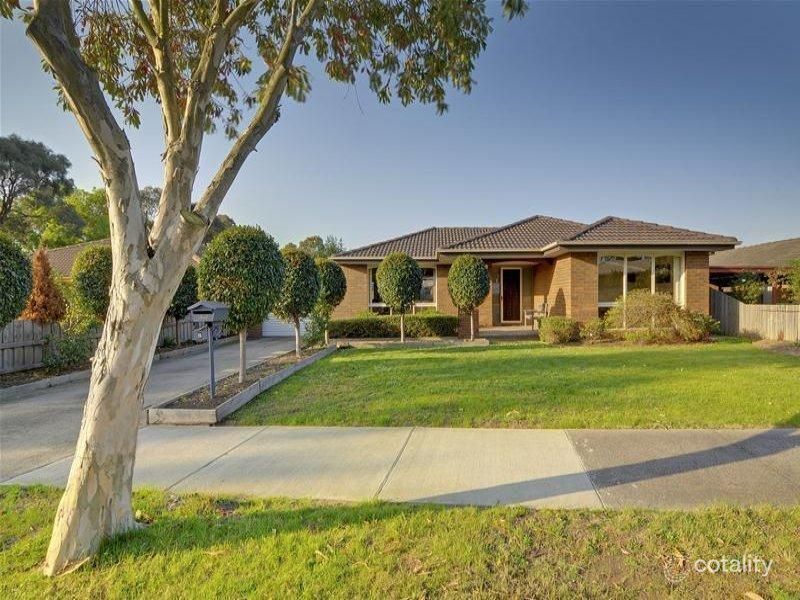 8 Sunset Pl, Traralgon, VIC 3844