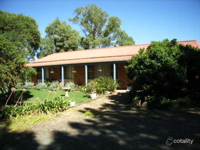 100 Great Southern Rd, Bargo, NSW 2574