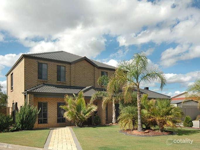 15 Elberry Cl, Moana, SA 5169
