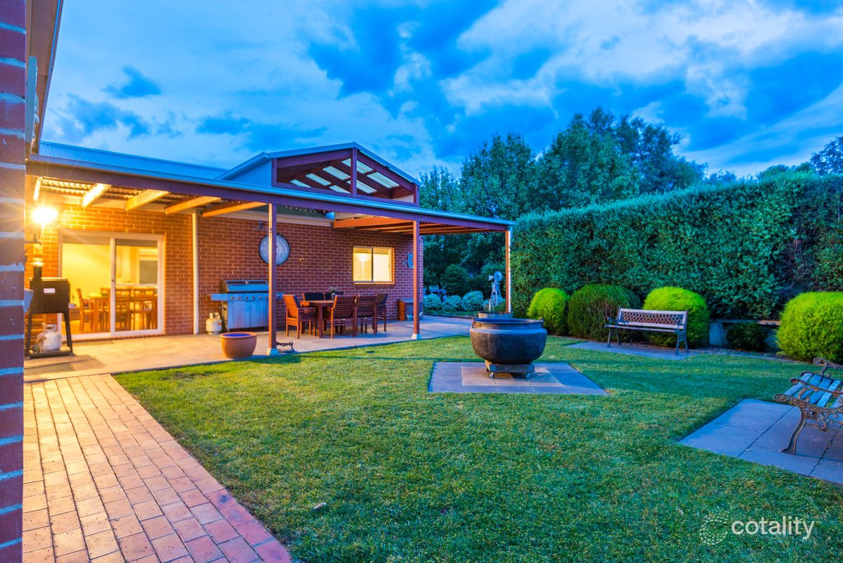 16 Broughton Cct, Murrumbateman, NSW 2582
