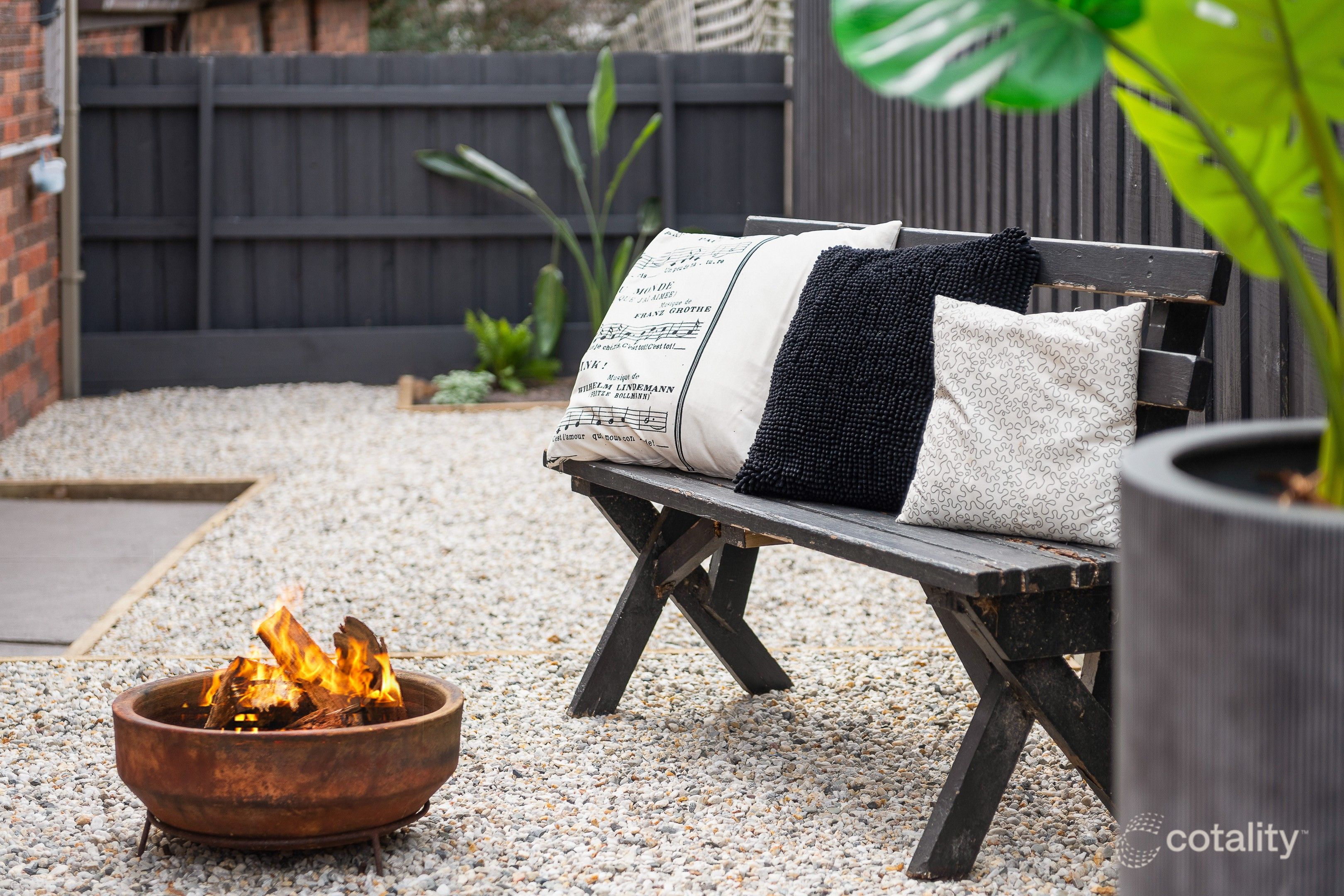 6 Lardner Rd, Frankston, VIC 3199