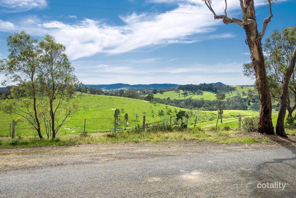 120 Boyds Rd, Hurstbridge, VIC 3099