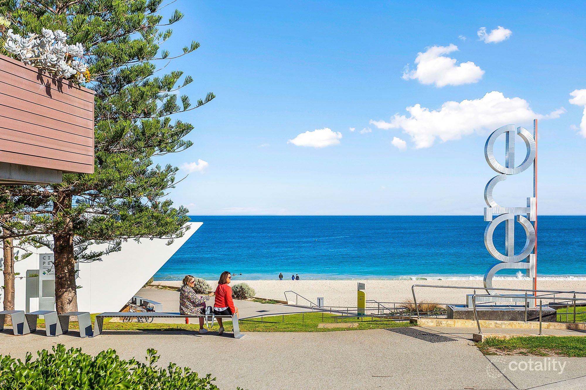 81 Branksome Gdns, City Beach, WA 6015