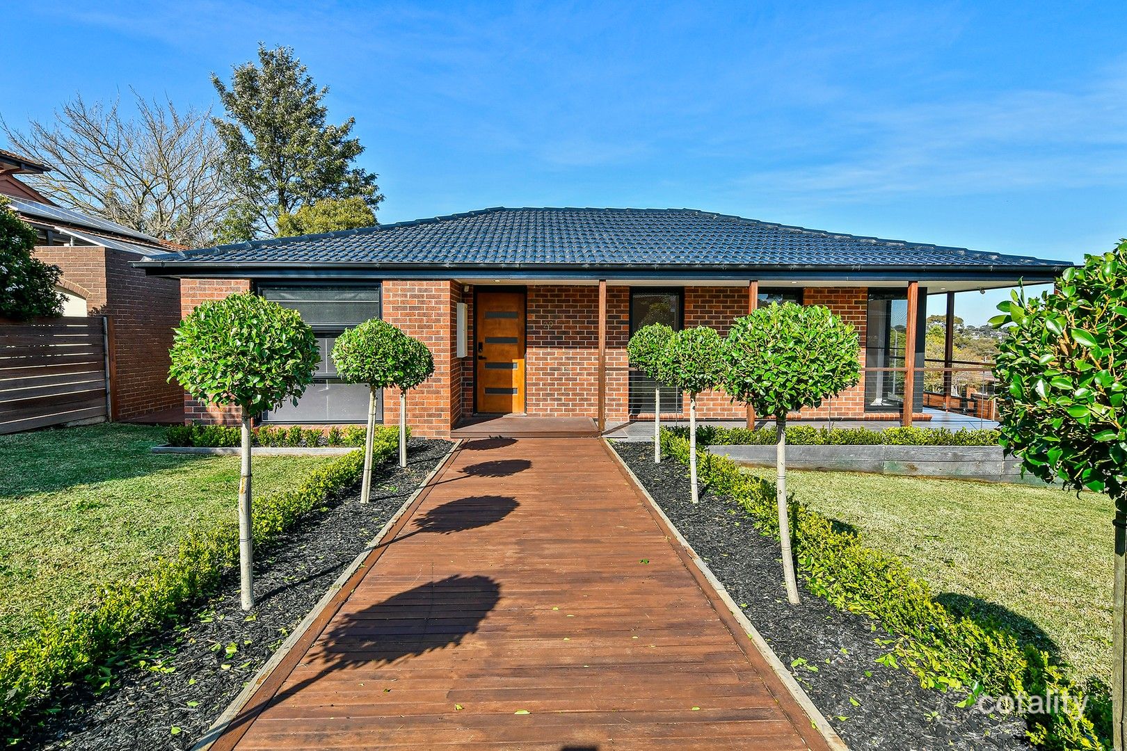 29 Robert Molyneux Ave, Endeavour Hills, VIC 3802