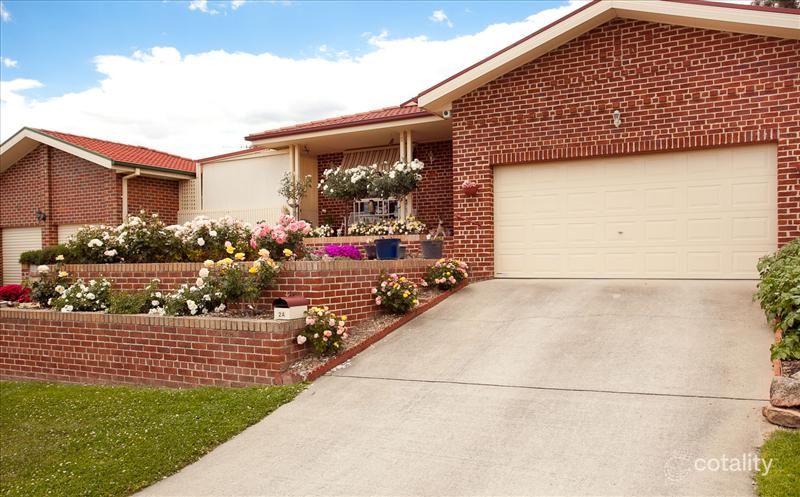 2a Nugent Cl, Jerrabomberra, NSW 2619