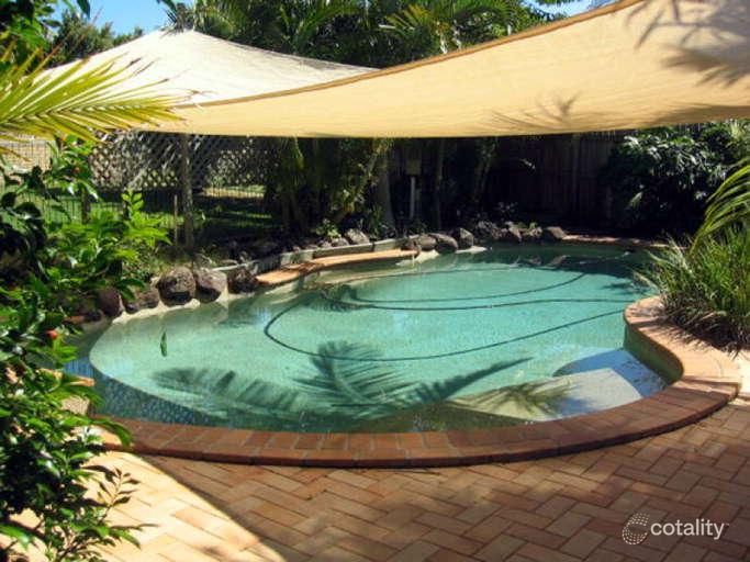 17 Bungowla St, Bracken Ridge, QLD 4017