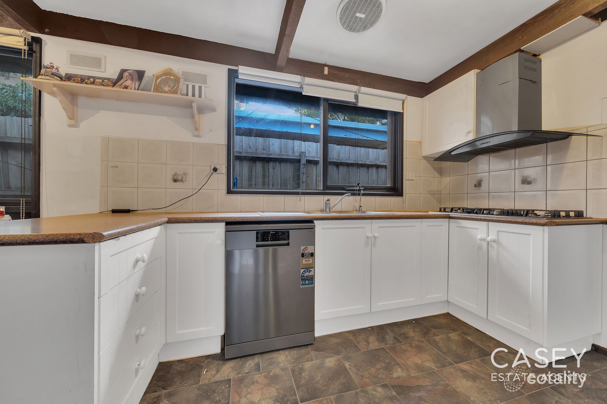 20 Bruce St, Cranbourne, VIC 3977